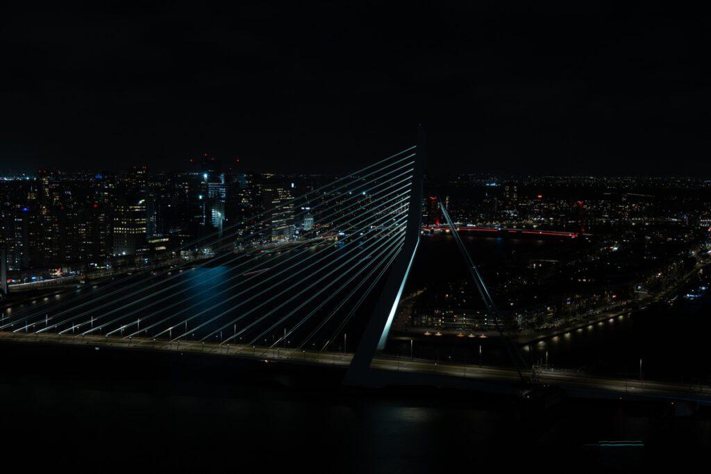 Belichtingsbracketing met avondfotografie