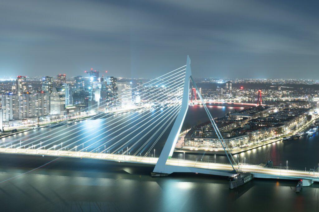 Belichtingsbracketing met avondfotografie