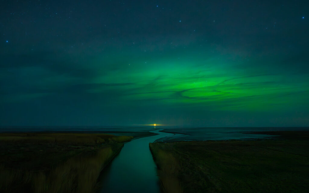 Noorderlicht boven het Wad